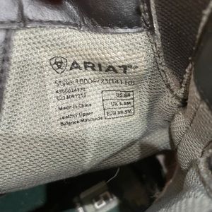 Ariat Paddock Boots - size 8